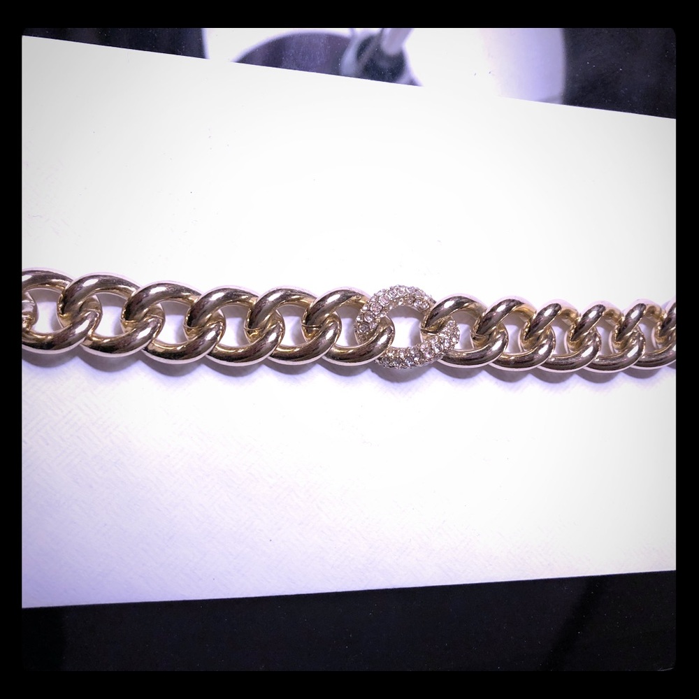🔥Victoria’s Secret faux gold bracelet🔥